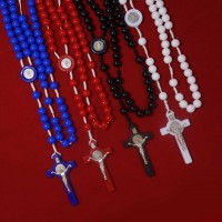 Rožukronis uz auklas ar Svēt...